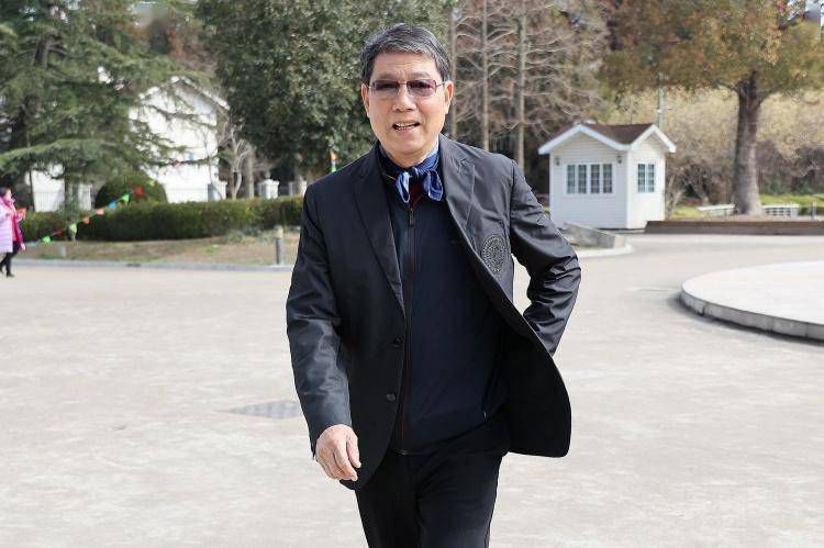 令人发指的要求